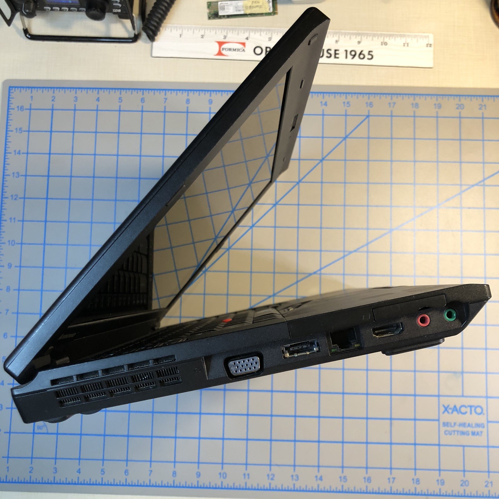 Lenovo Thinkpad SL410 Laptop Fedora Linux Core 2 Duo 2.2GHz 8gb Ram 240gb HDD