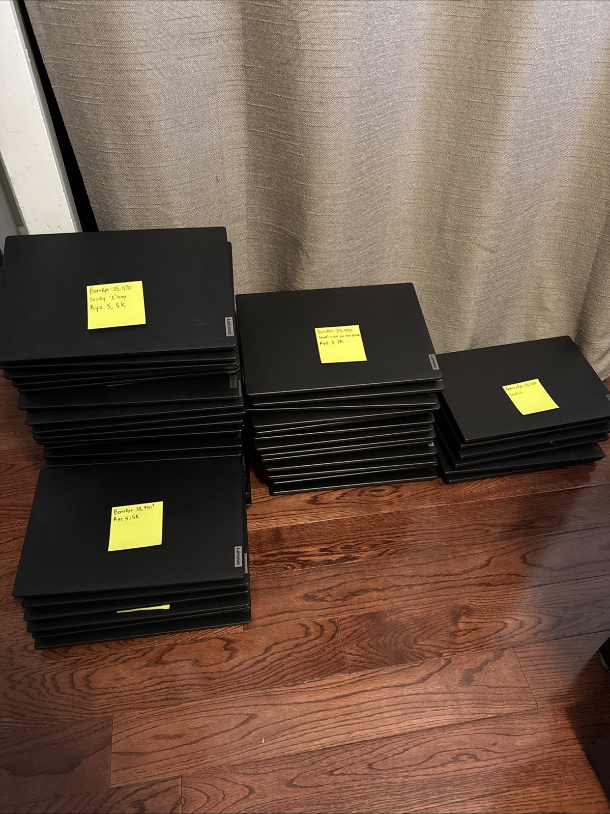 Lenovo V14 G4’s