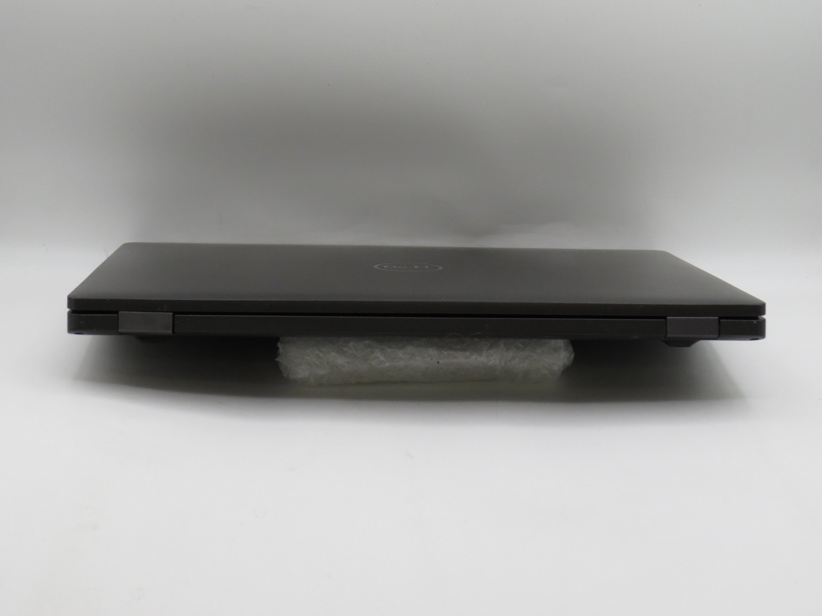 Dell Latitude 5500 i7-8665U @ 2.11Ghz 16GB DDR4 512GB m2 15.6″ Win 11 Home
