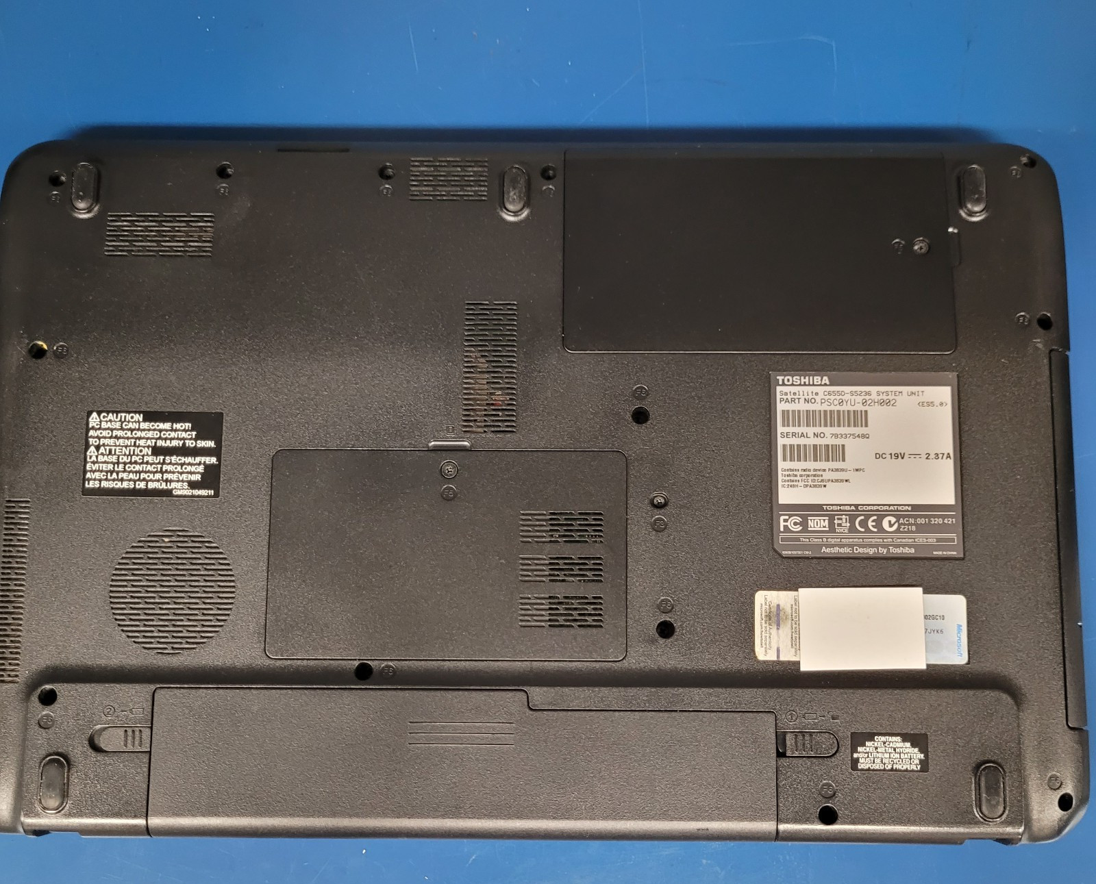 Toshiba Satellite C655D-S5236 15.6″ AMD C-50 @1.00 GHz 3 GB RAM NO HDD