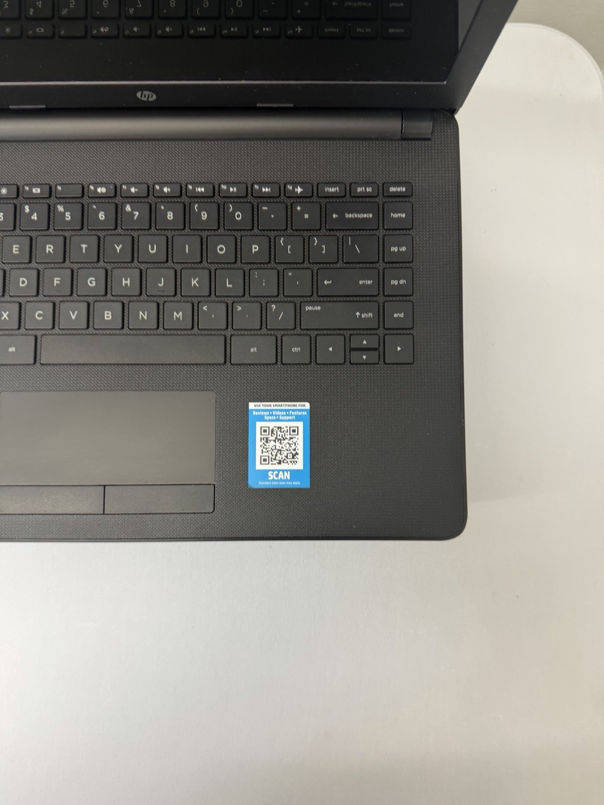 HP Laptop 14-bw012nr – Good Screen – AMD E2-9000e – Read Des