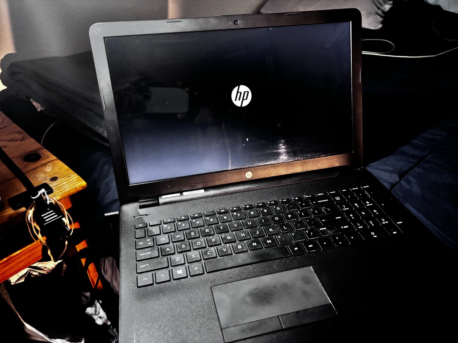 HP 15z-bw000 AMD-A9 500GB SSD 16GB RAM WIN11P New Battery & AC