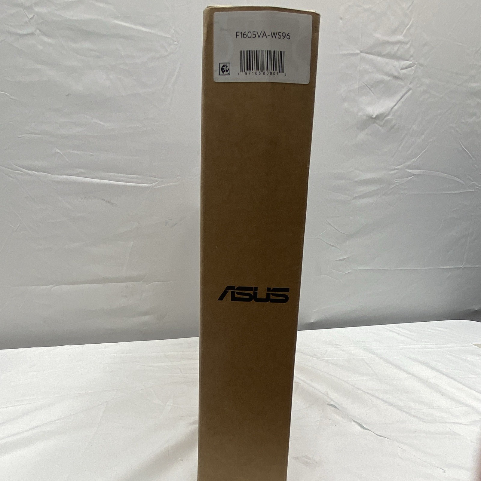ASUS VivoBook 16 16in Core i9 16GB RAM 1TB SSD Win 11 Home Silver. Torn box.