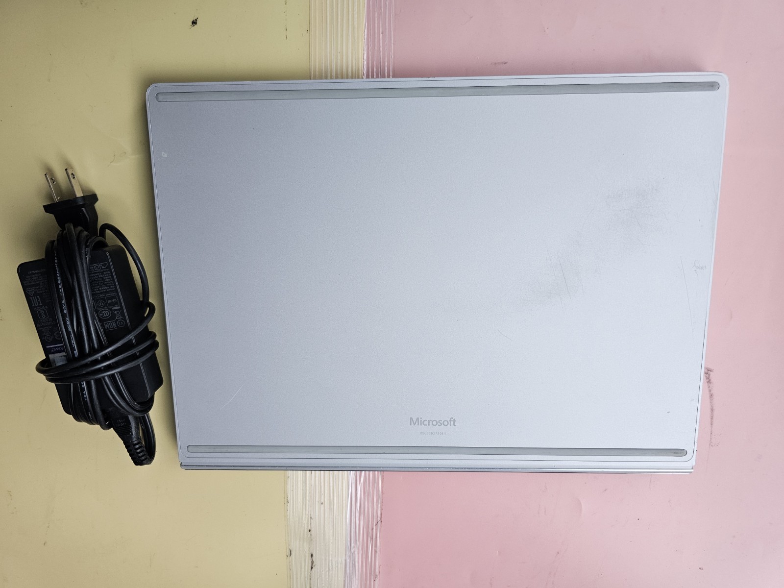 Microsoft Surface 1703 Core i7-6600U 16GB RAM 512GB SSD NVIDIA BACKLIT 3000×2000