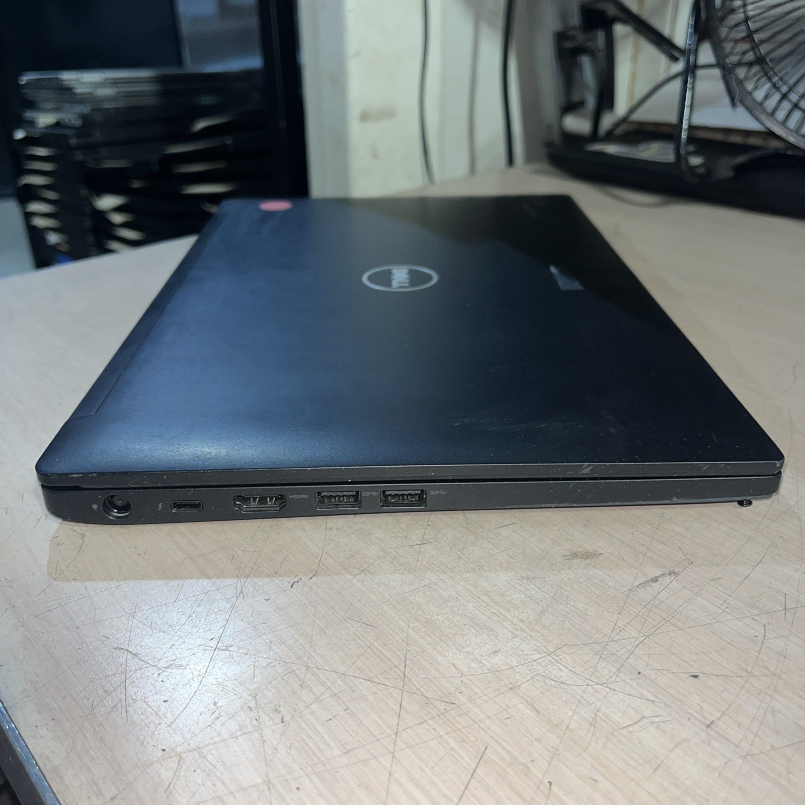 DELL LATITUDE 7480 INTEL CORE I7-7600U 8GB RAM NO HD,