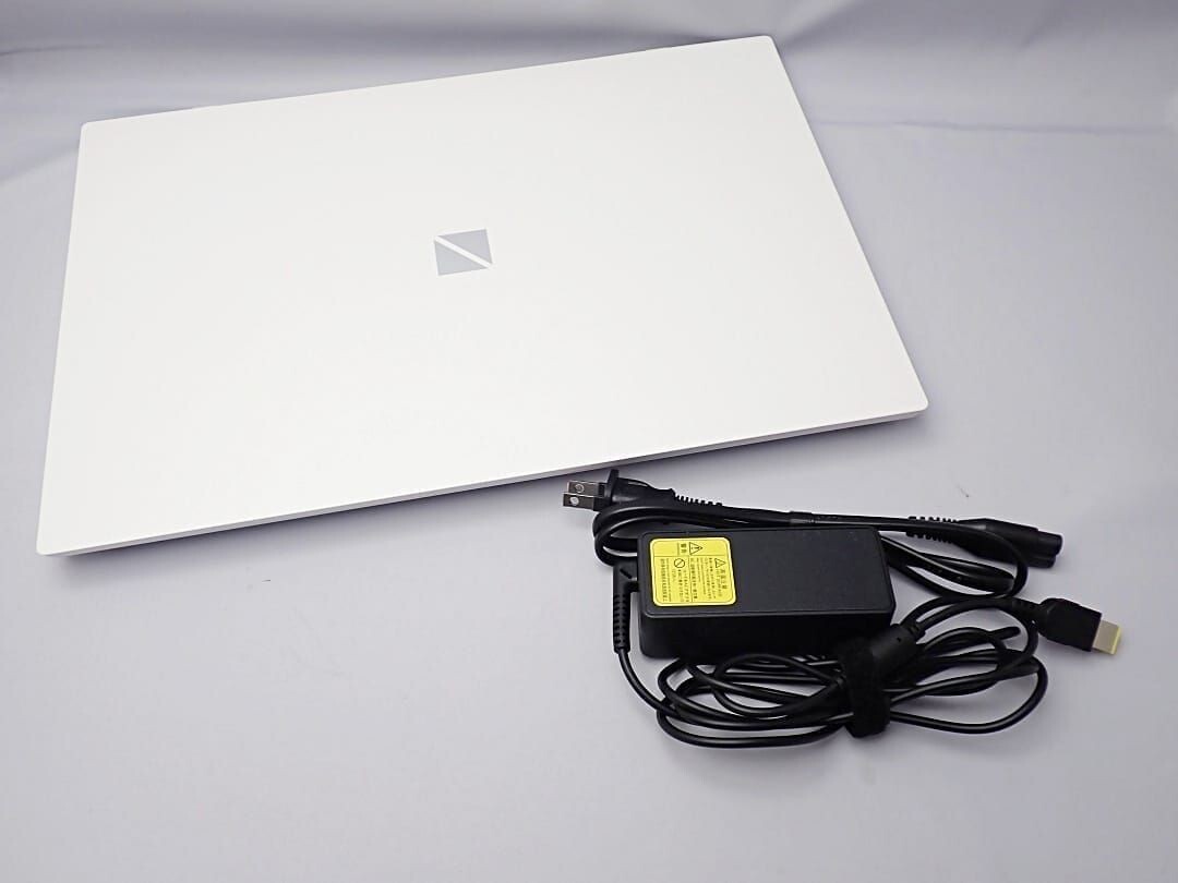 NEC Laptop LAVIE N153C/EAW PC-N153CEAW Pearl White Ryzen 3 5300U/8GB n99
