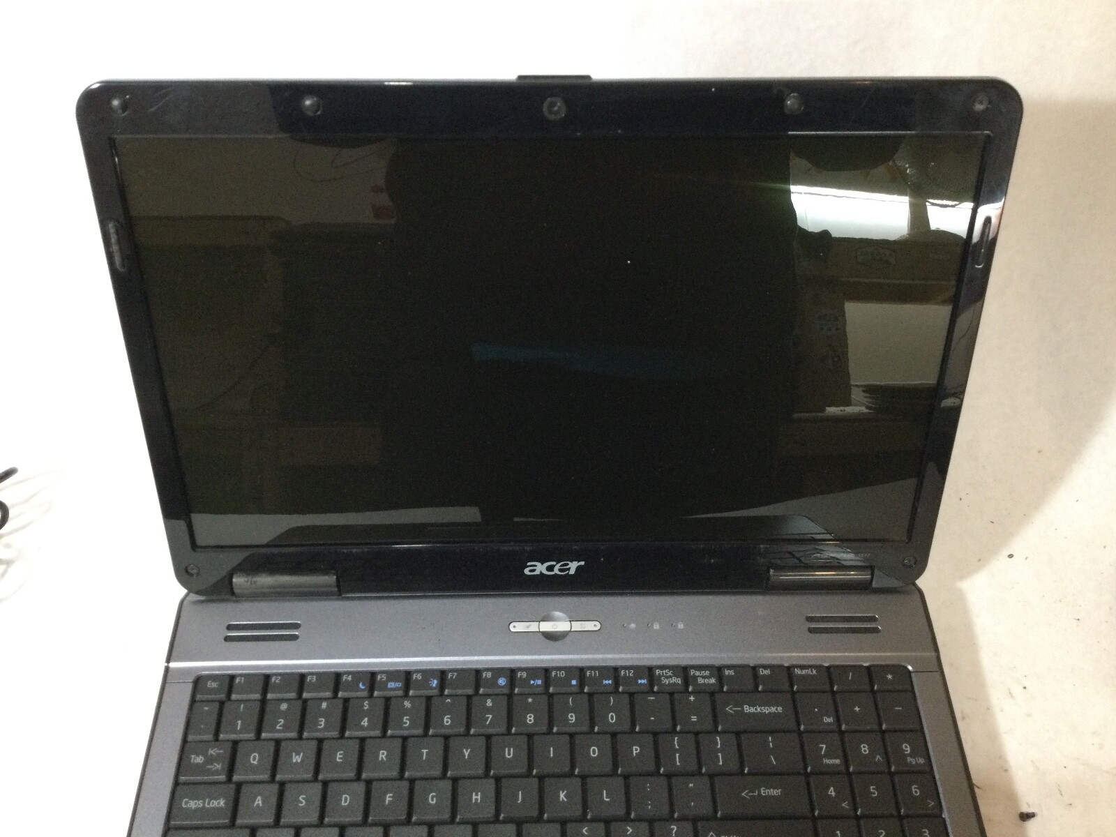 ACER ASPIRE S517 – FOR PARTS – AMD ATHLON – NO RAM – 17″ – READ DESCRIPTION – BB