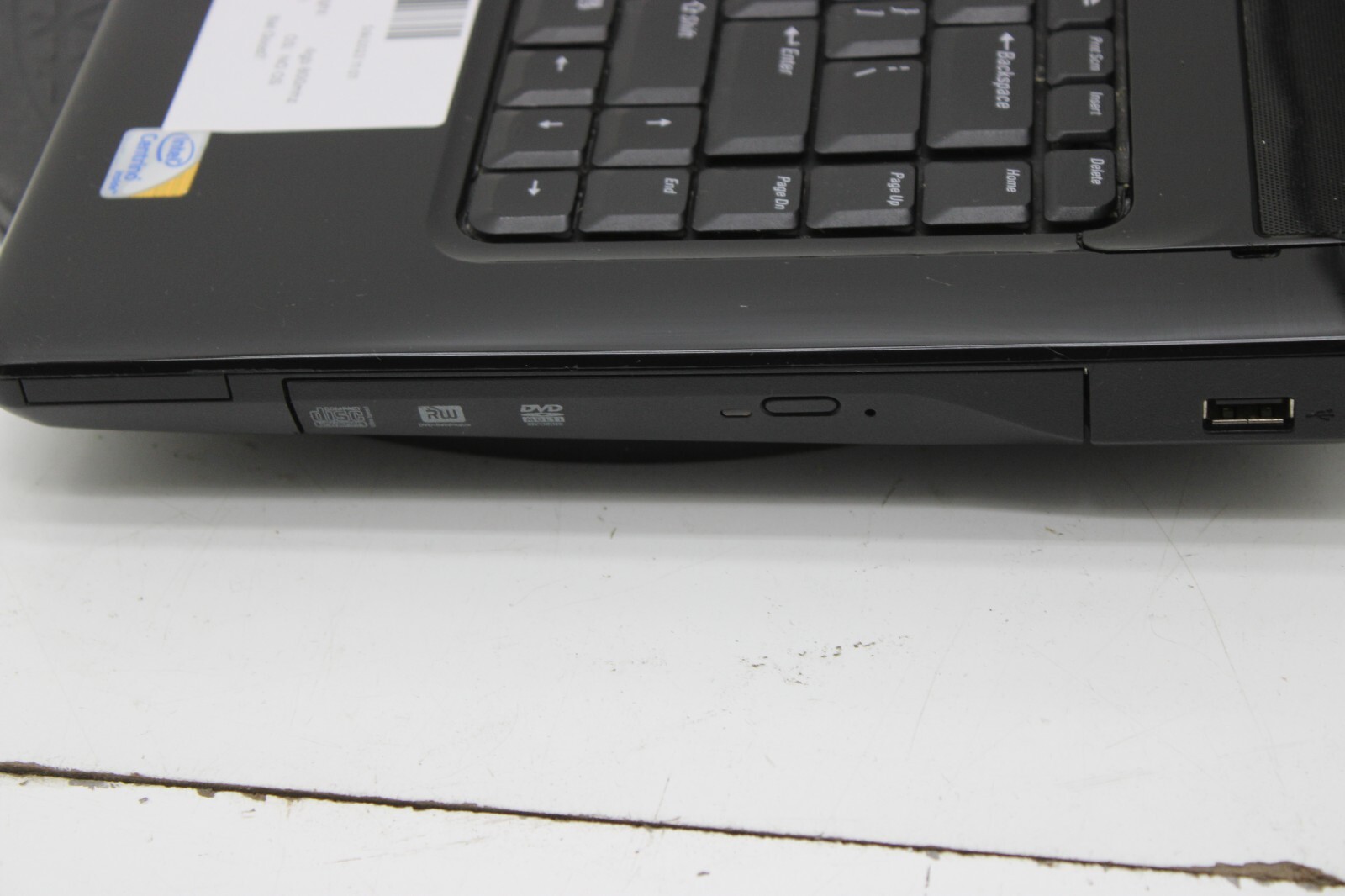 Dell Latitude 1545 Laptop Intel Core 2 Duo T6600 4GB Ram 500GB No OS Bad Batt