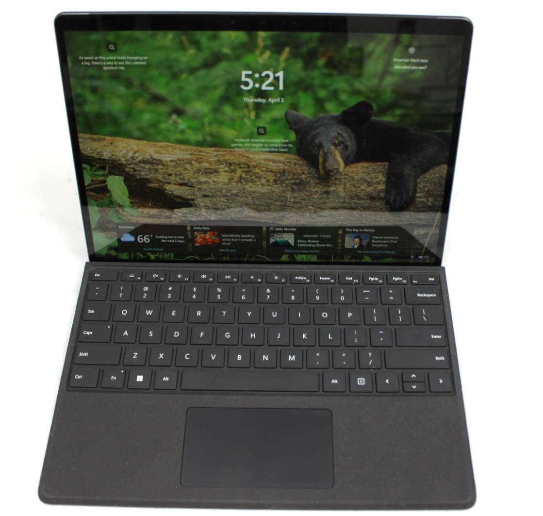 Microsoft Surface Pro 8 i7‑1185G7 16GB 1TB SSD 2‑in‑1 Tablet Iris Xe Graphics
