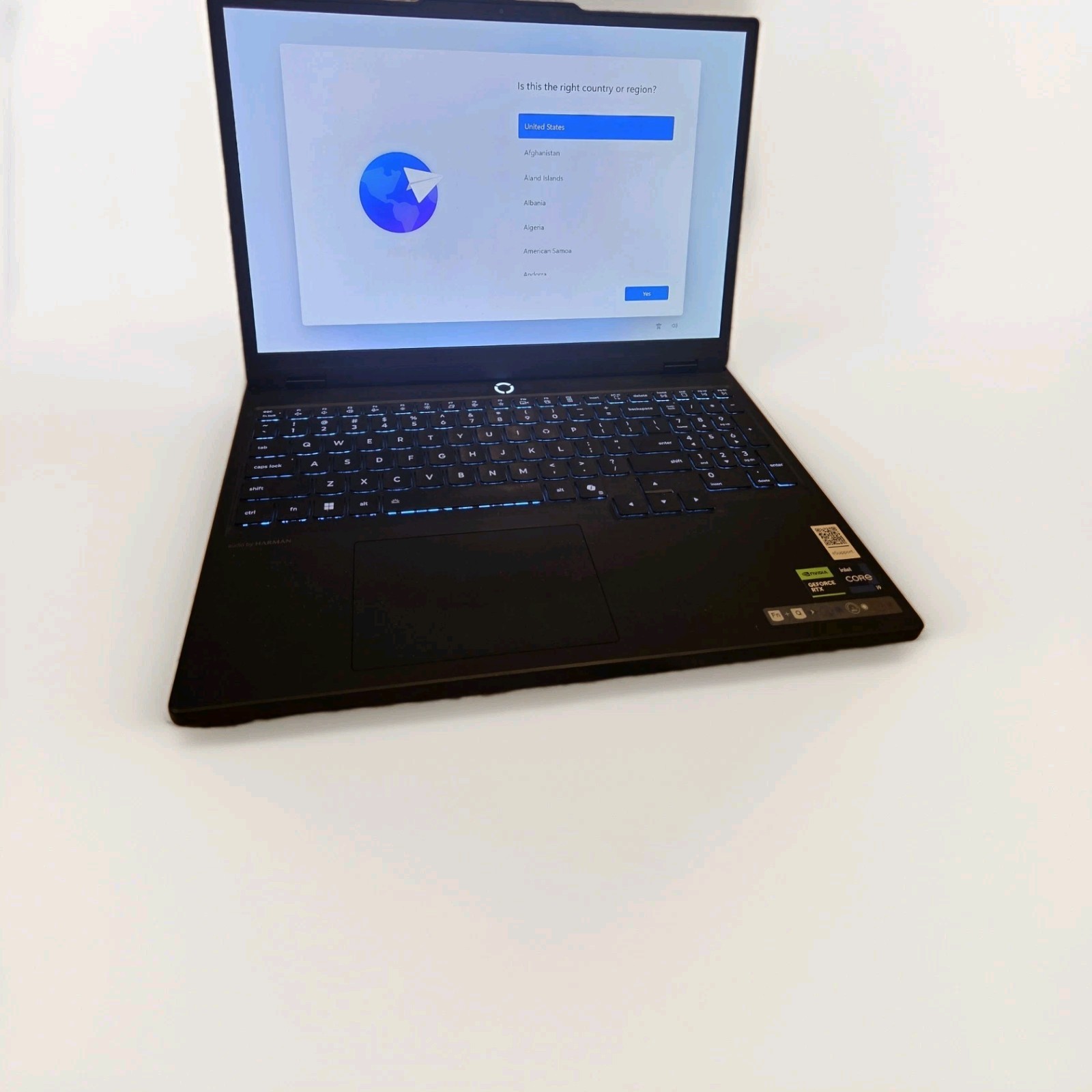 Lenovo Legion 5i i9 RTX 5070 16GB RAM 1TB SSD OLED Gaming Laptop Open Box