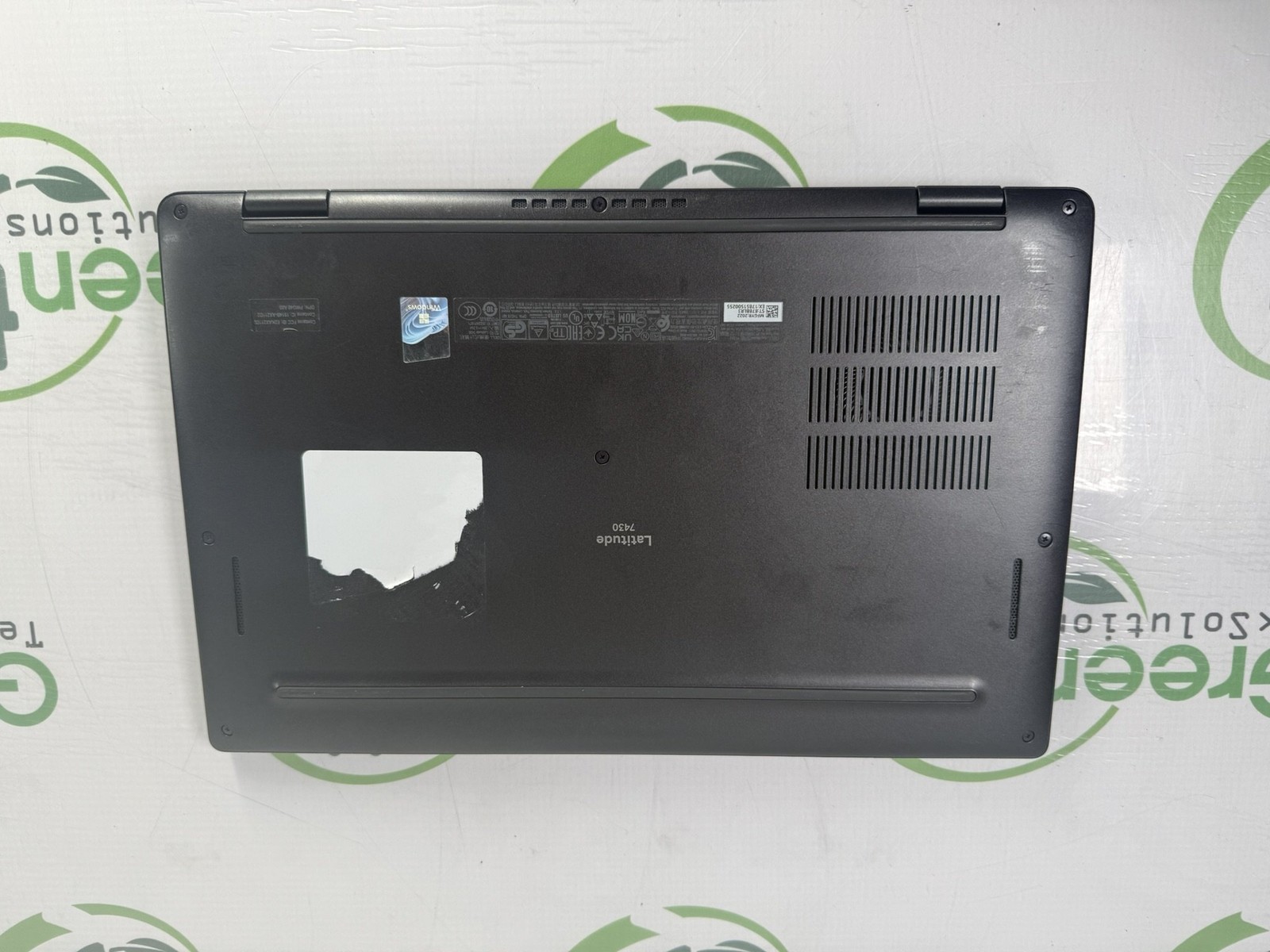 Dell Latitude 7430 14″ i5-1245U 2.5GHz 16GB DDR4 256GB NVMe W11 Pro Laptop