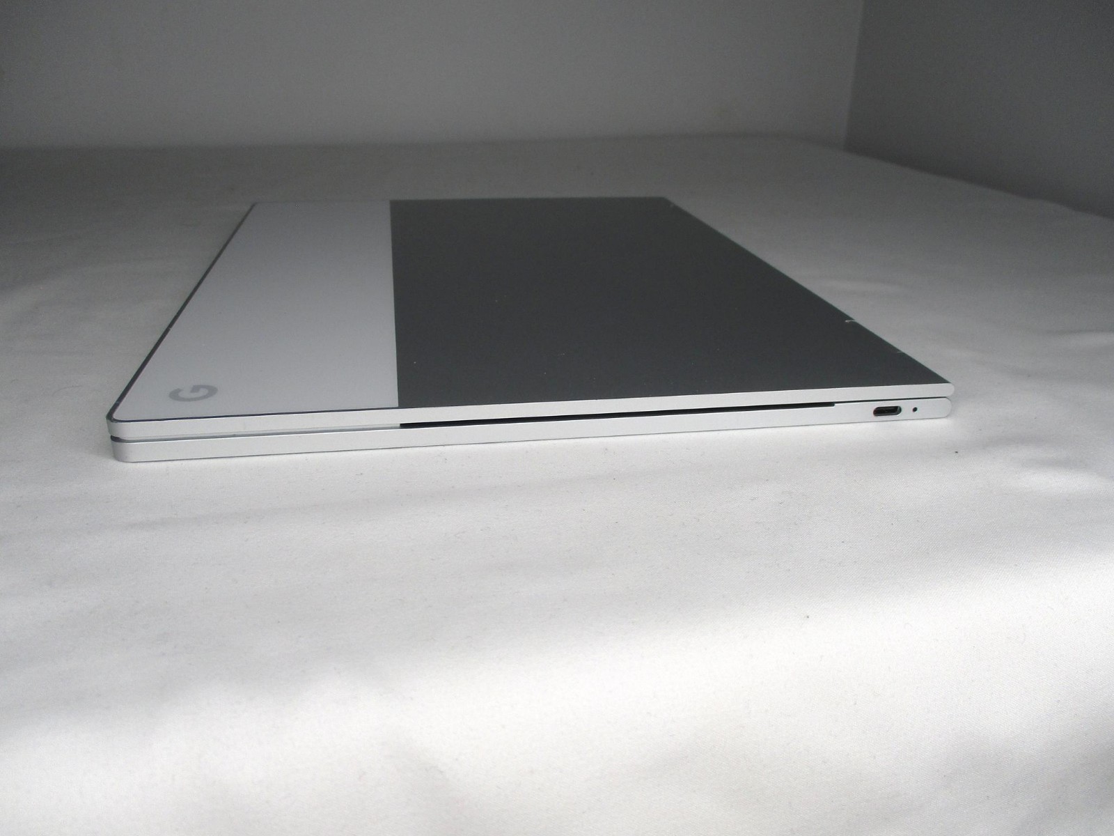 Google Pixelbook C0A Chrome 12.3″ TouchScreen i7-7Y75 1.3Ghz 16GB 512GB-1BAD USB
