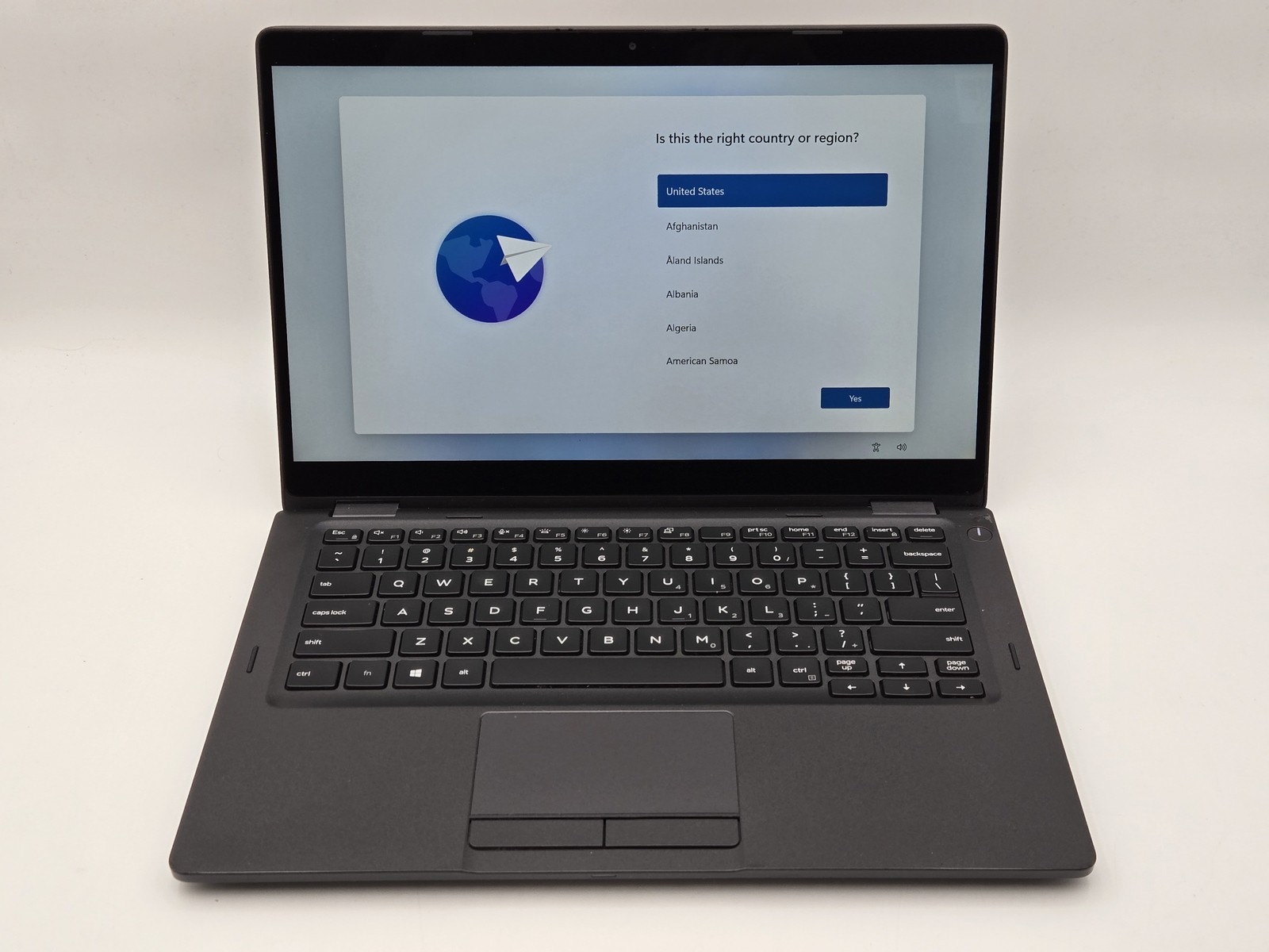 Dell Latitude 5300 2-in-1 13 FHD Touch I5-8365U 256GB 16GB W11P Webcam Backlit