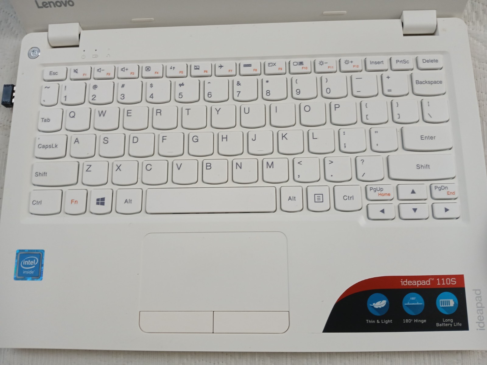 Levono Idea Pad portable computer with wireless mouse and padded carrying case