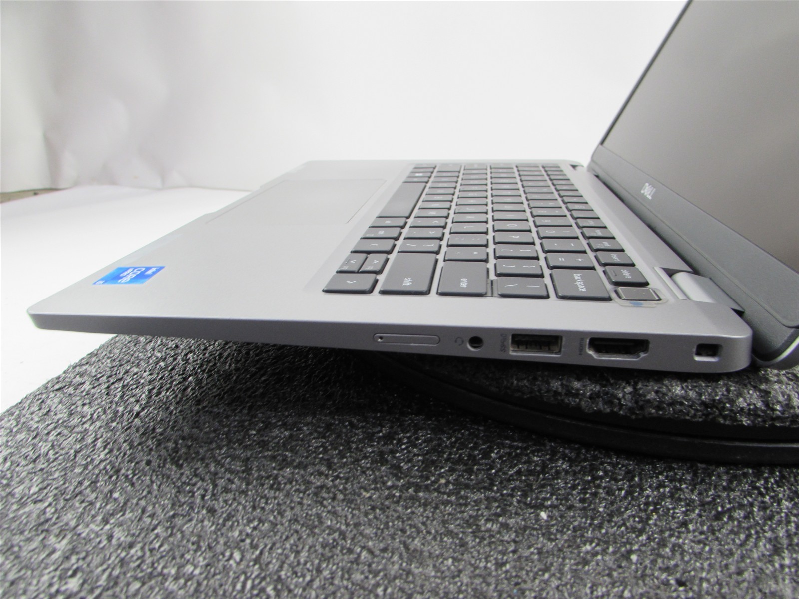DELL LATITUDE 5320 (LAPTOP) TOUCHSCREEN I5-1145G7 512GB SSD 16GB RAM NO O.S/BATT