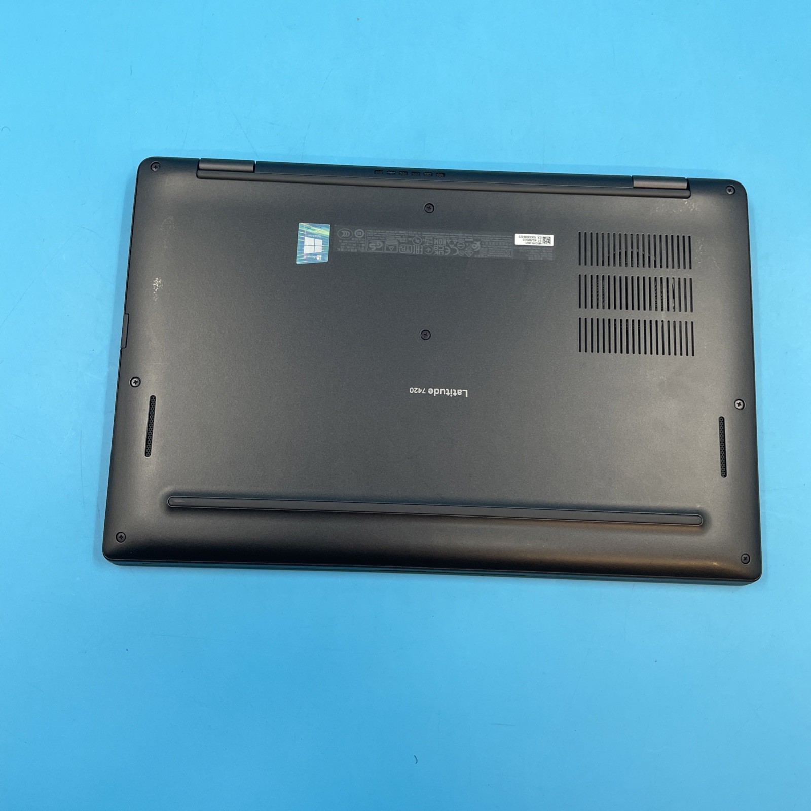 Dell Latitude 7420 | i5-1145G7 | 8GB RAM | NO DRIVE | NO OS | 96% BATTERY