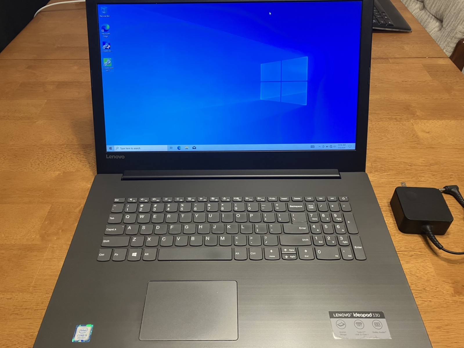 Lenovo IdeaPad 330 17.3″ Laptop – i5-8250U 1.60GHz 8GB RAM 240GB SSD & DVD-RW
