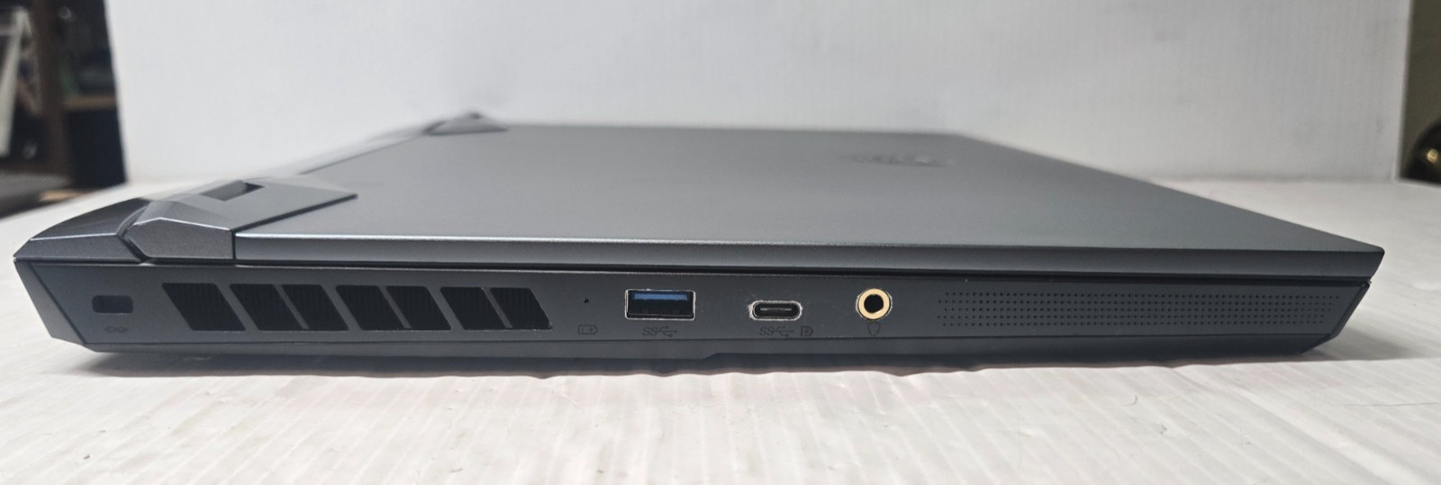 MSI Raider GE66 12UGS-602 15.6- i7-12700H – 3070 Ti – 16gb RAM – 1TB + 512GB SSD