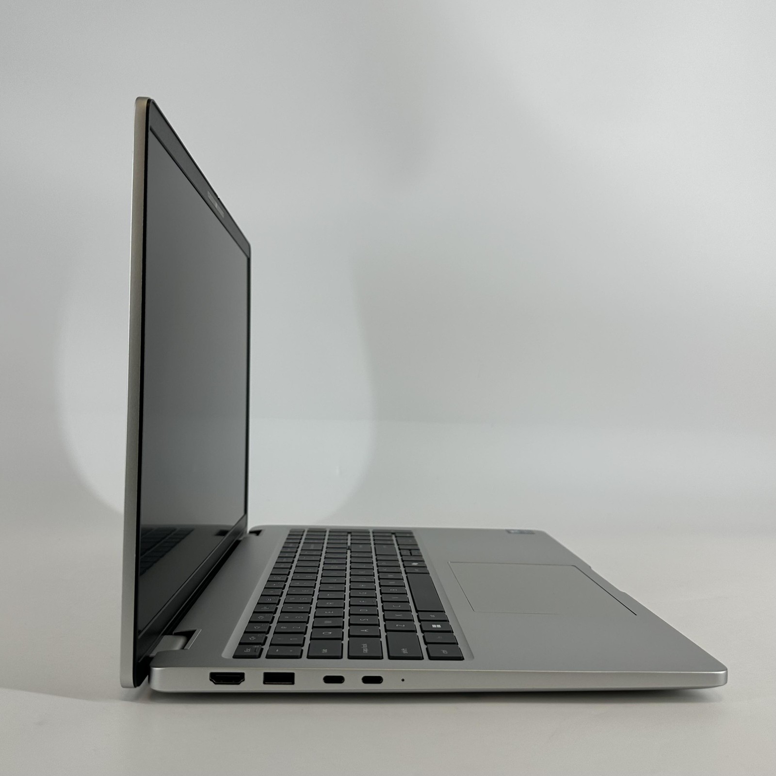 Dell Pro 16 Plus PB16250 FHD+ 2.0 GHz Ultra 5 235U 32GB 512GB SSD Excellent