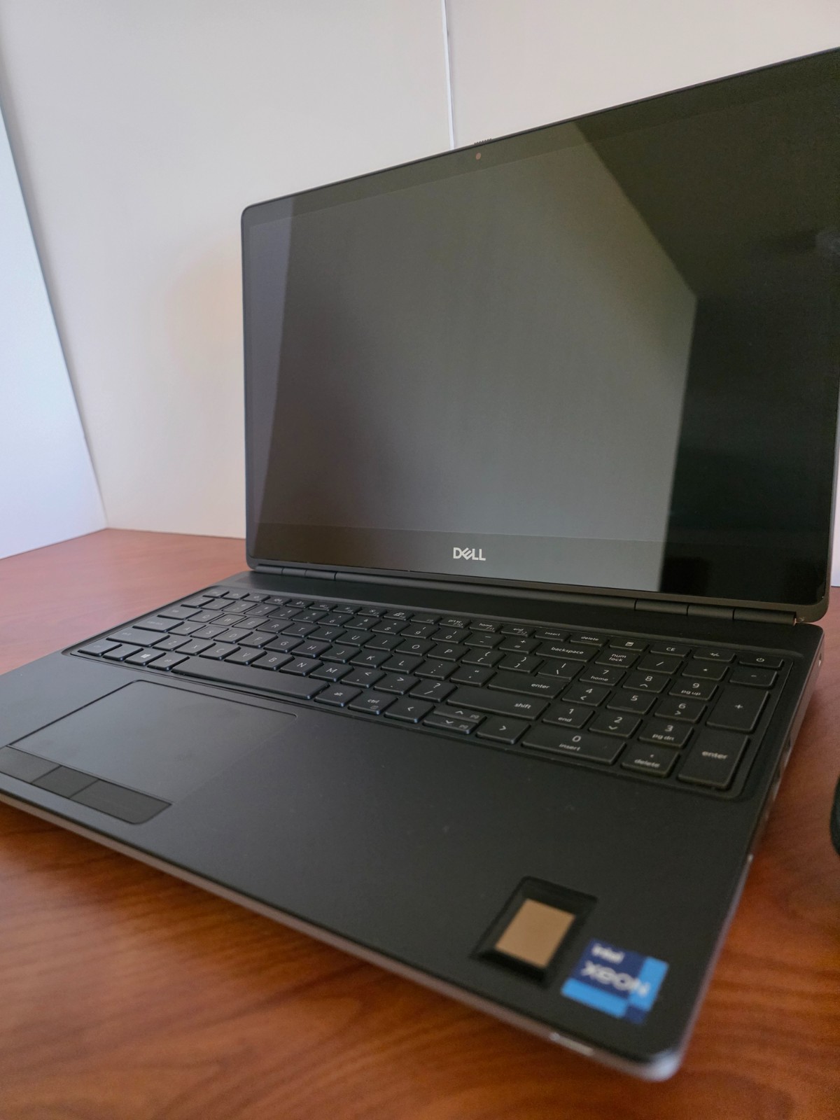 Dell Precision 7560 Mobile Workstation – Xeon / 128GB RAM / 6TB NVMe / RTX A2000