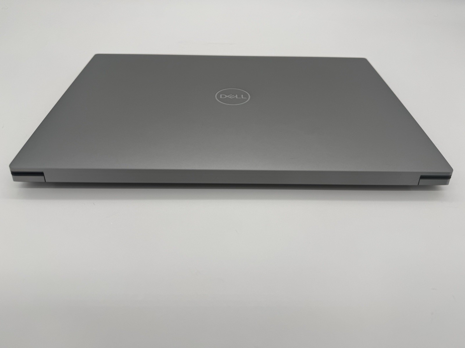 Dell Precision 5560 15.6″ Laptop Intel i7-11800H 16GB RAM 512GB SSD NVIDIA T1200