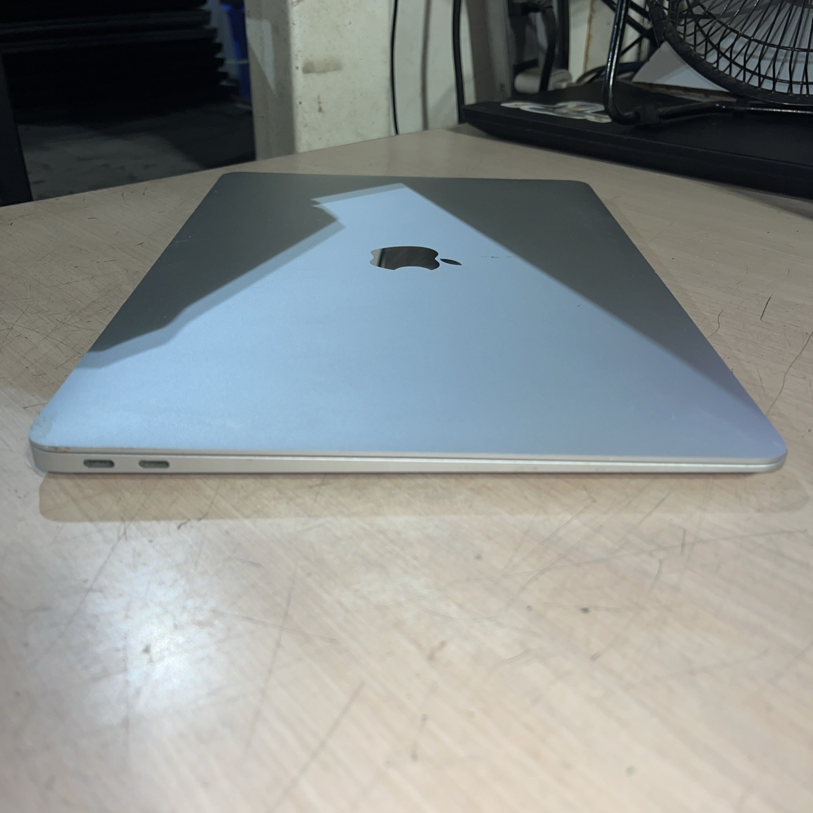 APPLE MACBOOK AIR 13″ SCISSOR, 2020 CORE I3-1000NG4 1.1GHZ 256SSD ;