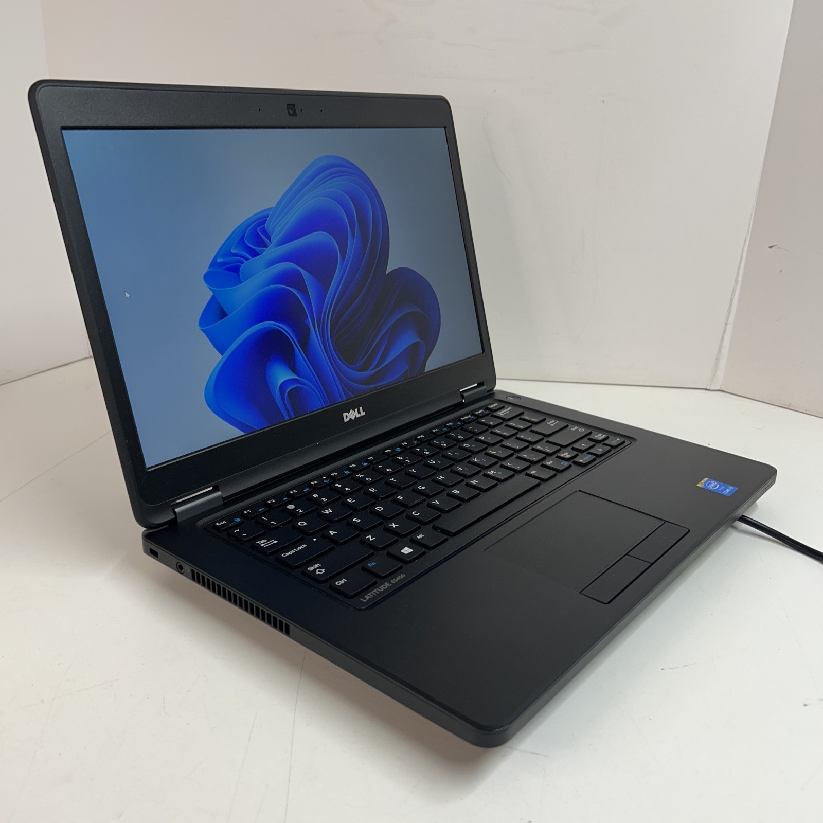 Dell Latitude E5450, Intel Core i5-5300U, 16GB RAM, 480GB SSD, Win11Pro Needs🔋