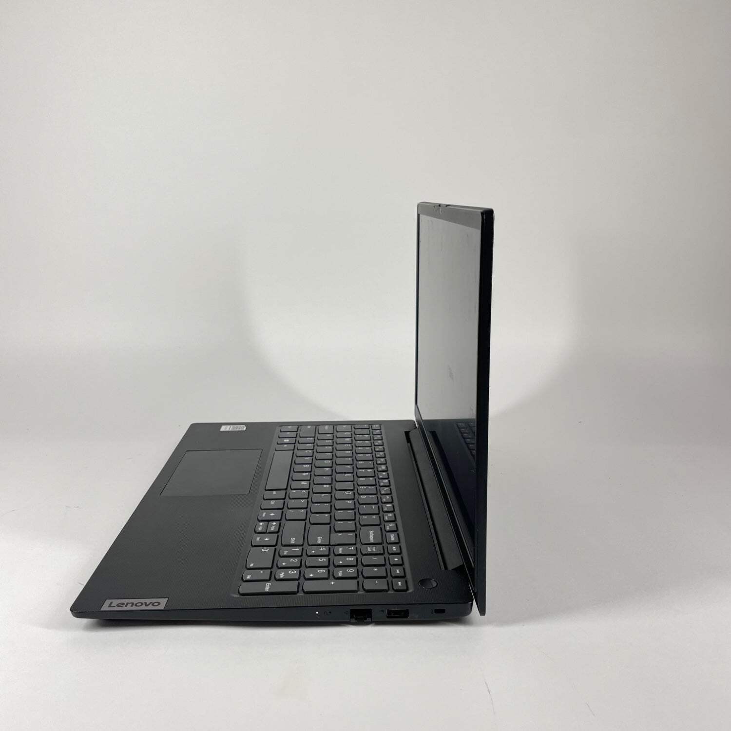 Broken Lenovo V15 G2 14″ Celeron N4500 1.1GHz 8GB RAM 128GB SSD Track Pad Broken