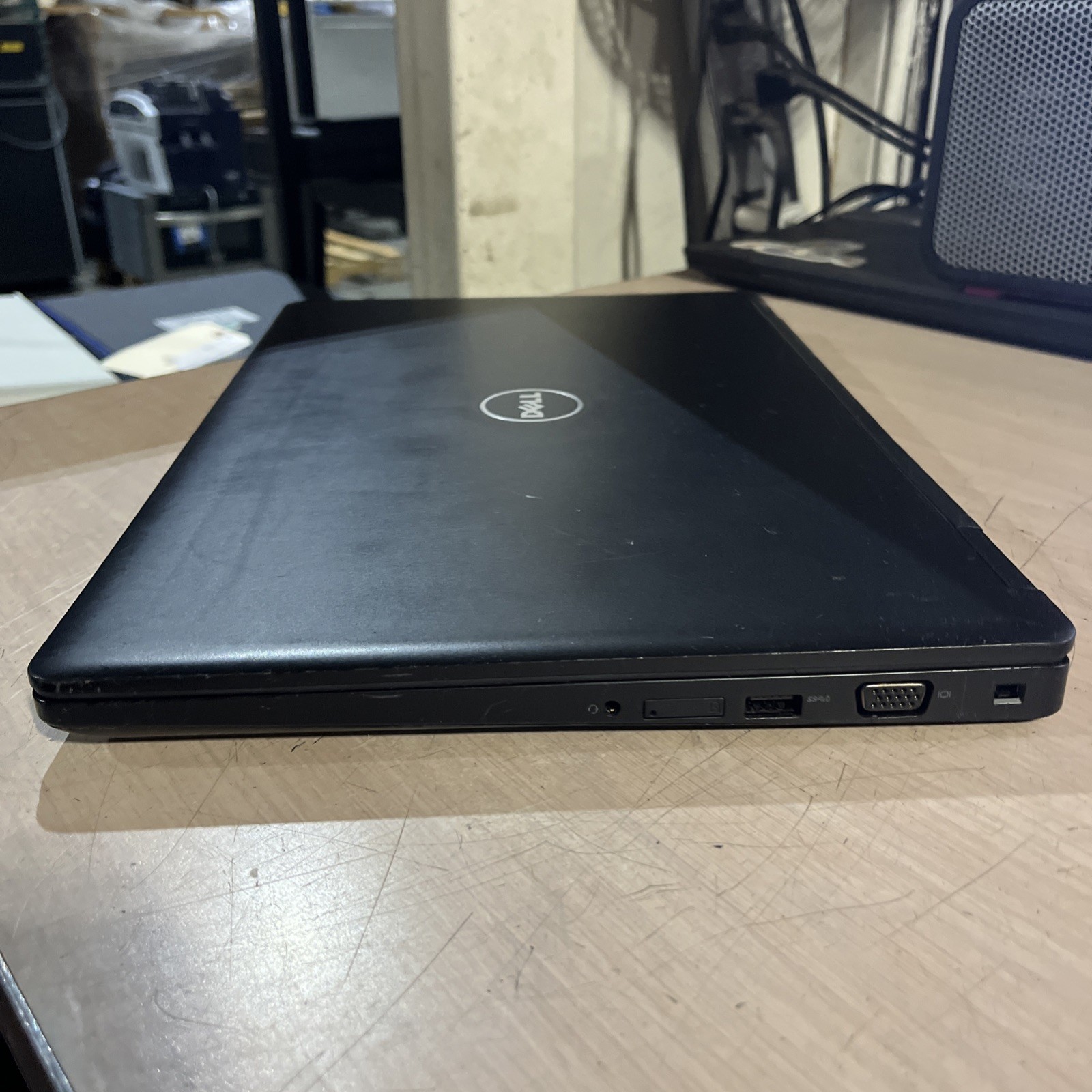 DELL LATITUDE 5580 INTEL CORE I7 7TH GEN 8GB RAM NO HD