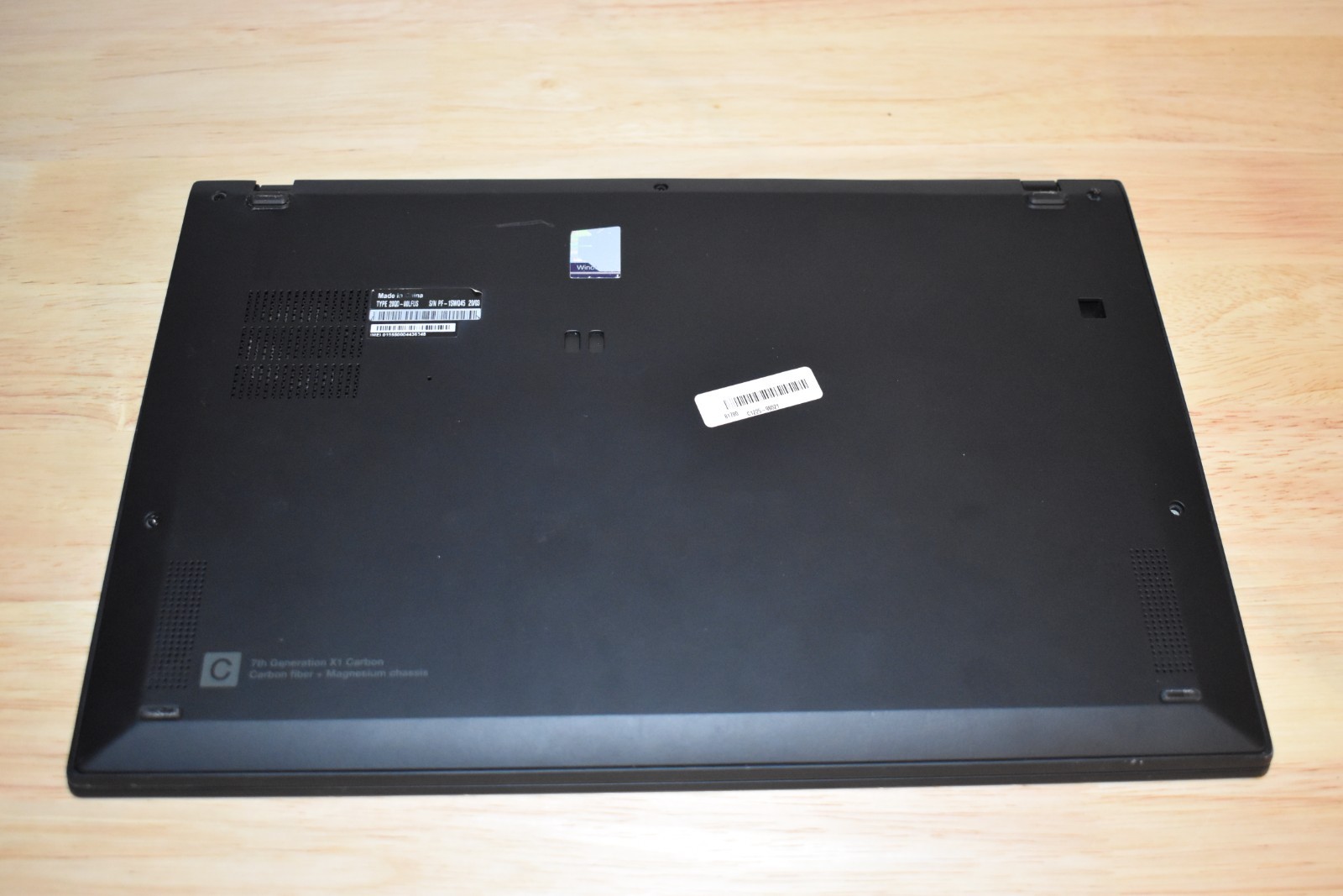 Lenovo ThinkPad X1 Carbon 7th Gen i7-8565U 16GB RAM WQHD 2560×1440 Windows 11