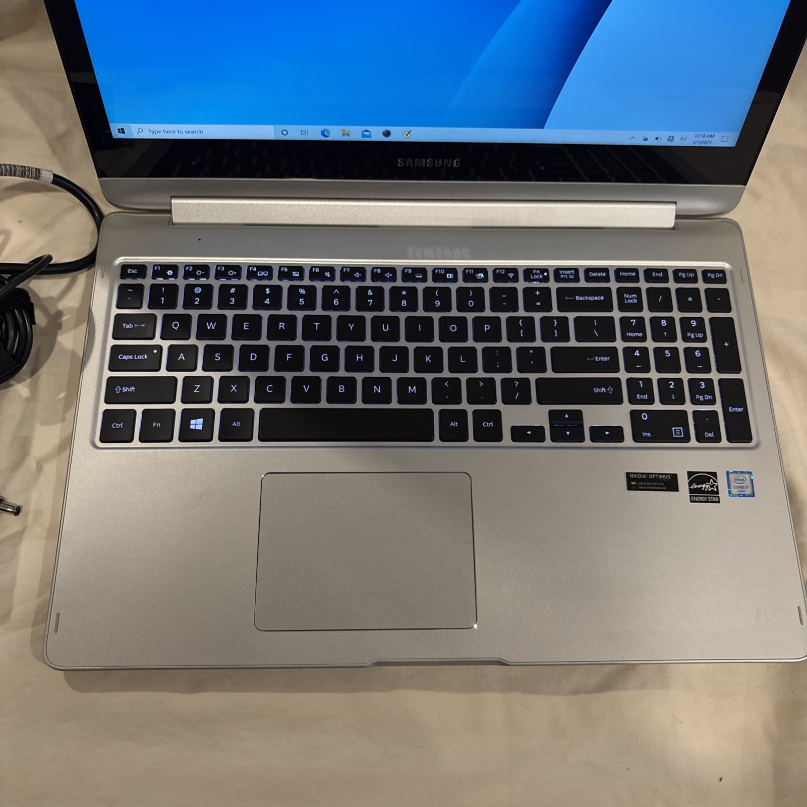 Samsung Notebook 7 Spin Laptop Intel Core i7-6500U 12GB 250 GB Win 10 Home