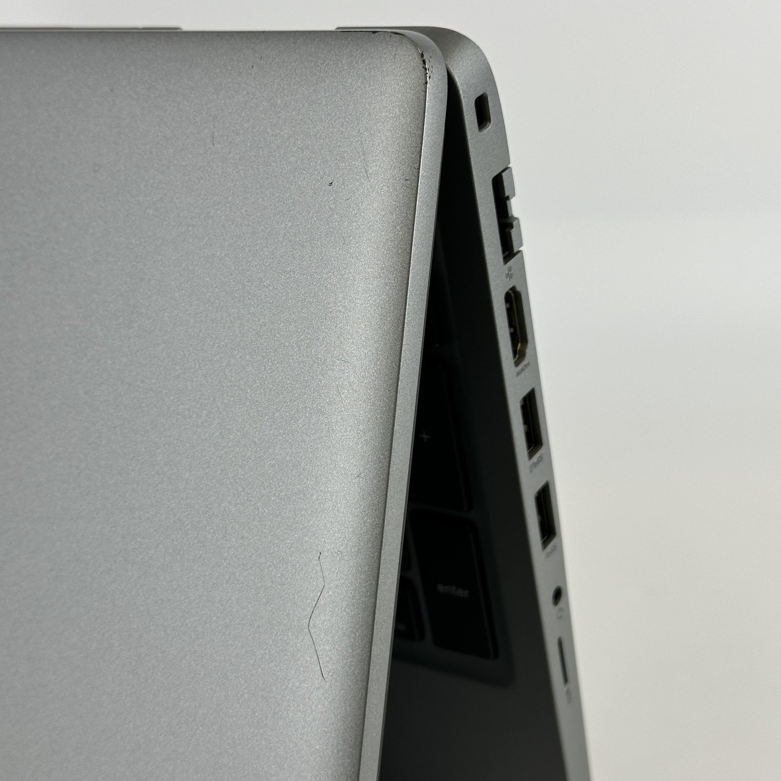 Dell Precision 3571 15 FHD 2.4GHz i7-12800H 16GB 2TB SSD T600 SMOKE/HERBAL ODOR