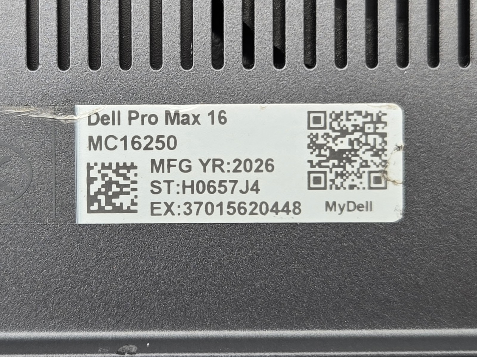 Dell Pro Max 16 MC16250 16″ Ultra 7 265H 32GB 1TB RTX PRO 1000 Win11 Pro Wty
