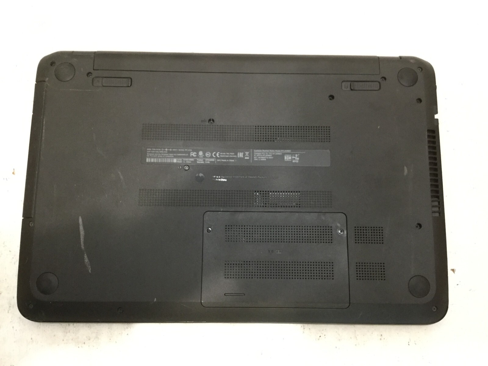 HP 15-f233wm 15.6” / Intel Celeron N3050 @ 1.60GHz / (MISSING PARTS!) -MR