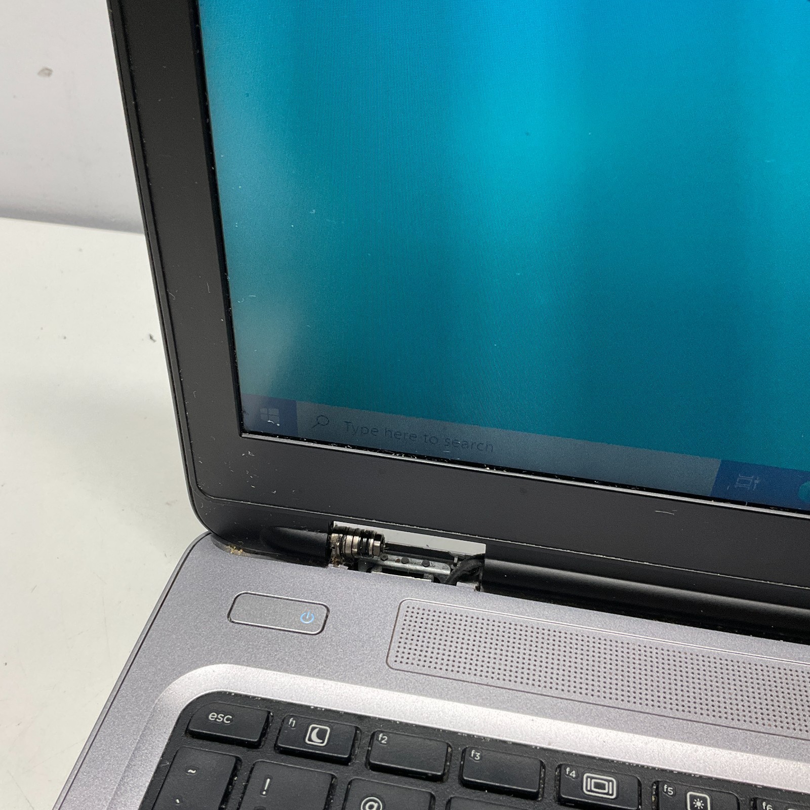 HP ProBook 650 G2 Core i5-6200U 2.30GHz 4GB 500GB HDD Windows 10 Pro Laptop