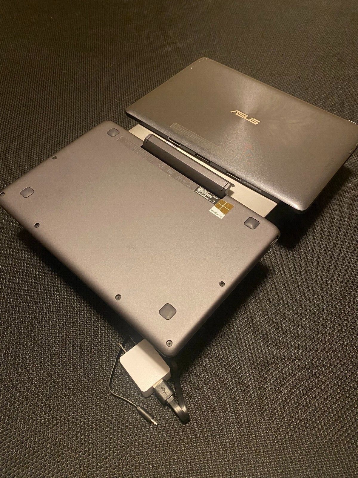 ASUS Transformer Tablet T100TA, USED, factory reset, GRAY, original box, charger