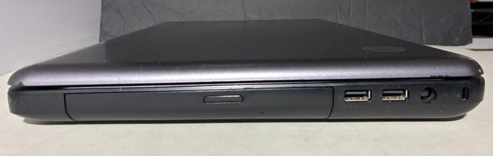 HP 2000 AMD E-300 APU 1.30 GHz 4GB RAM 298GB HDD Win10 for Parts/Repair ~ Read