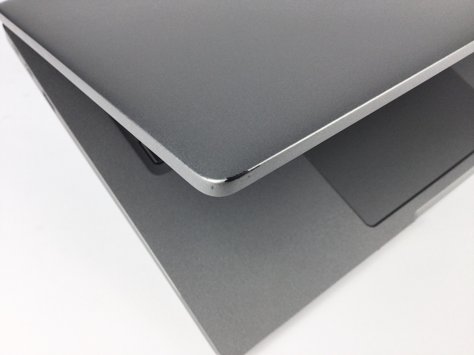 Dell Latitude 5330 2-in-1 13″ i5-1245U 16GB RAM 256GB NVMe Win11 No AC Adapter