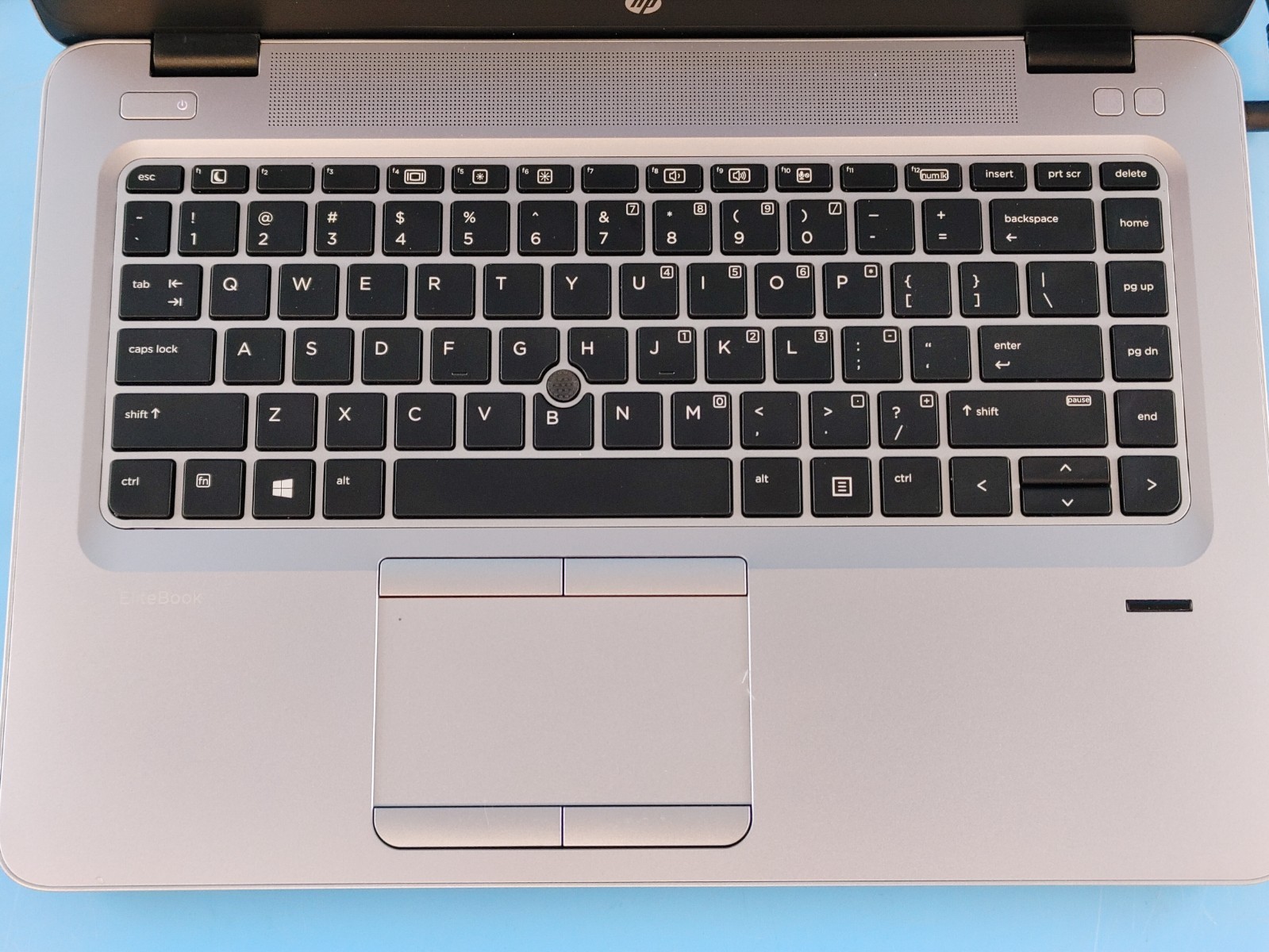 HP EliteBook 840 G4 2ST57US 14 i7-7600U 2.8 8GB 256GB SSD WINDOWS 10 PRO