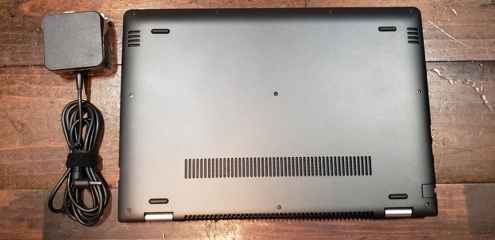 Lenovo Ideapad FLEX 4-1470 14″ Pentium 4405U 2.1GHz 4GB RAM 500GB HDD & Charger