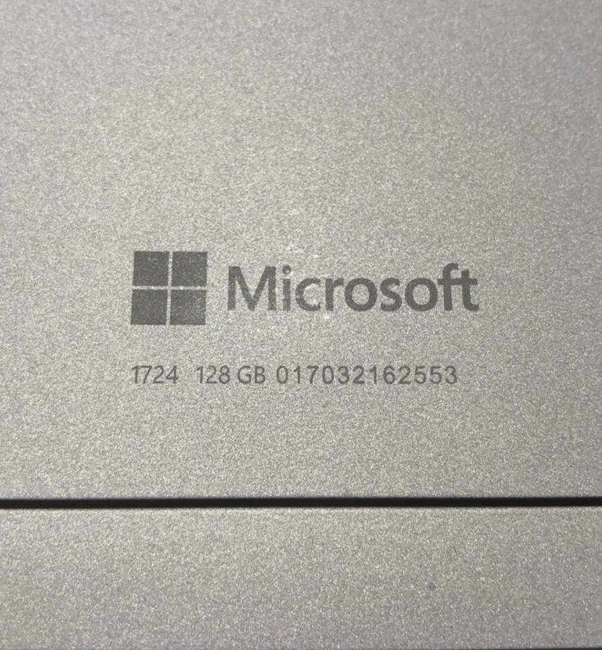 Microsoft Surface Pro 4 | Intel Core m3-6Y30@0.9GHz | 4GB RAM | 128GB SSD (READ)