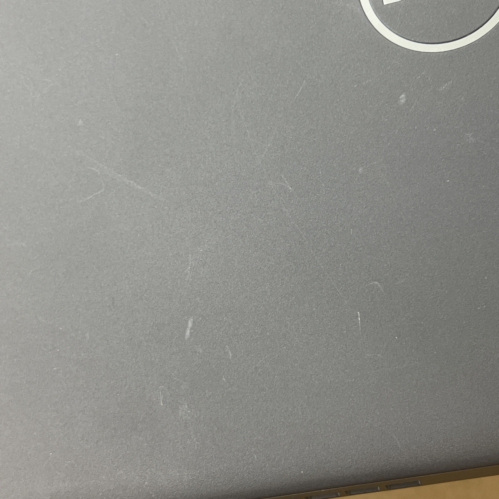Dell Latitude 3510 i5-10210U 1.6GHz 8GB Ram 256GB SSD – Fair *Low Battery*