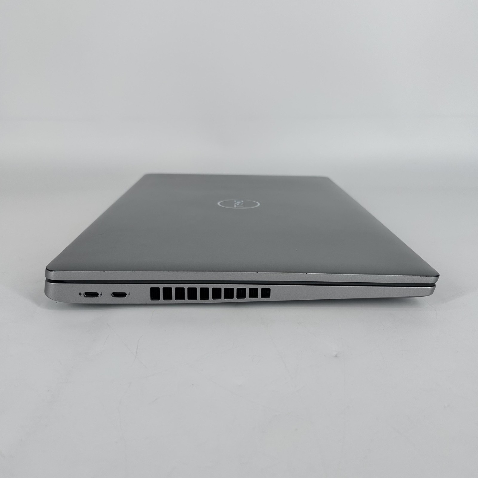 Dell Latitude 5520 15 FHD i5-1135G7 2.40GHz 16GB RAM 256GB SSD Good FRAME SPLIT