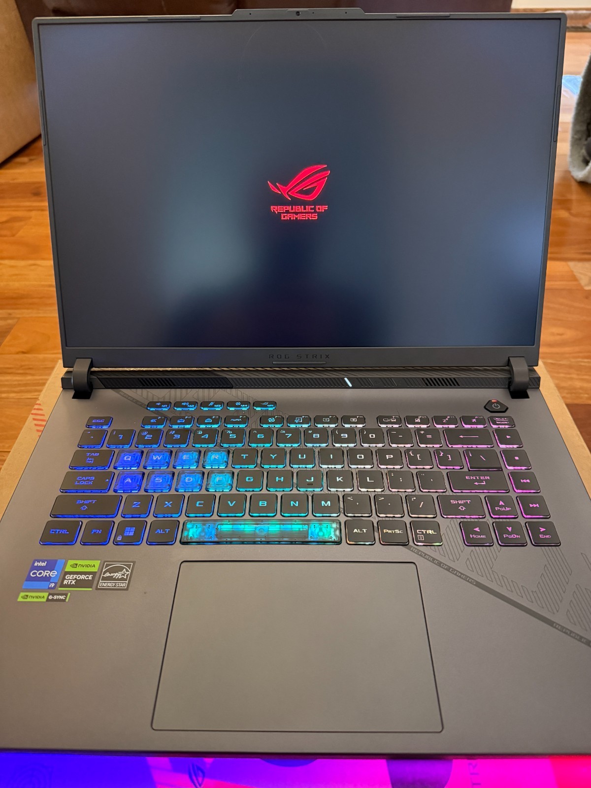 ASUS ROG Strix G16 (2024) 16″ – G614JIR-AS94 – 3TB SSD, Intel Core i9, RTX 4070