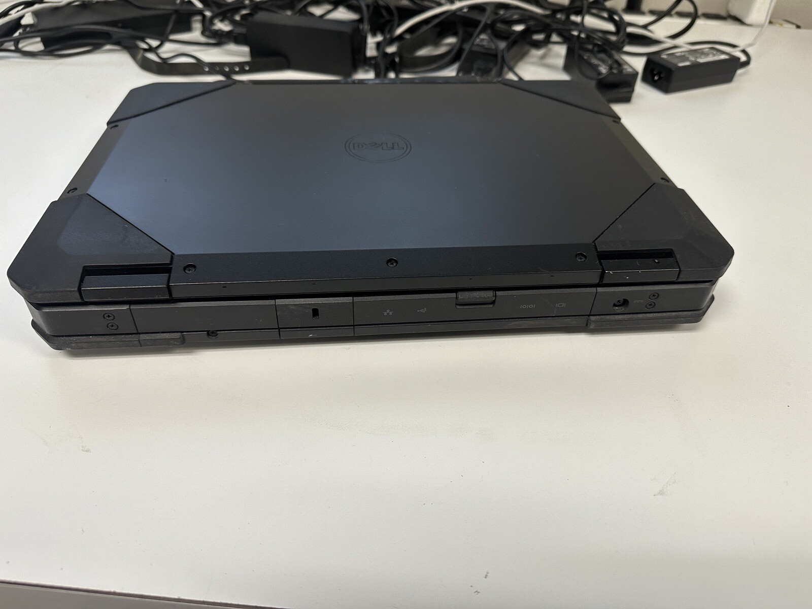 ✅ Dell Latitude 14 Rugged 5414 ✅ 14″ i5-6300U 2.4GHz ✅ 8GB RAM ✅ NO SSD ✅ PARTS