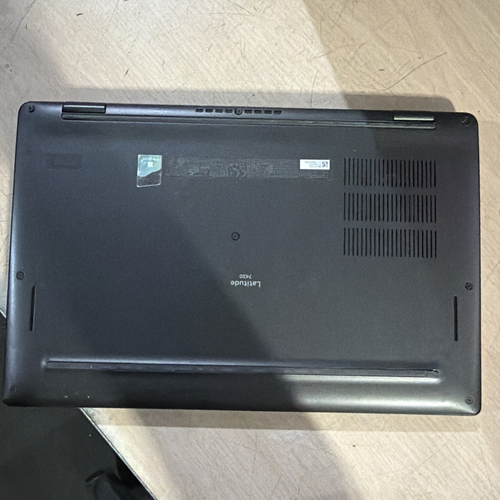 DELL LATITUDE 7430 INTEL CORE I5-1235U 8GB RAM NO HD