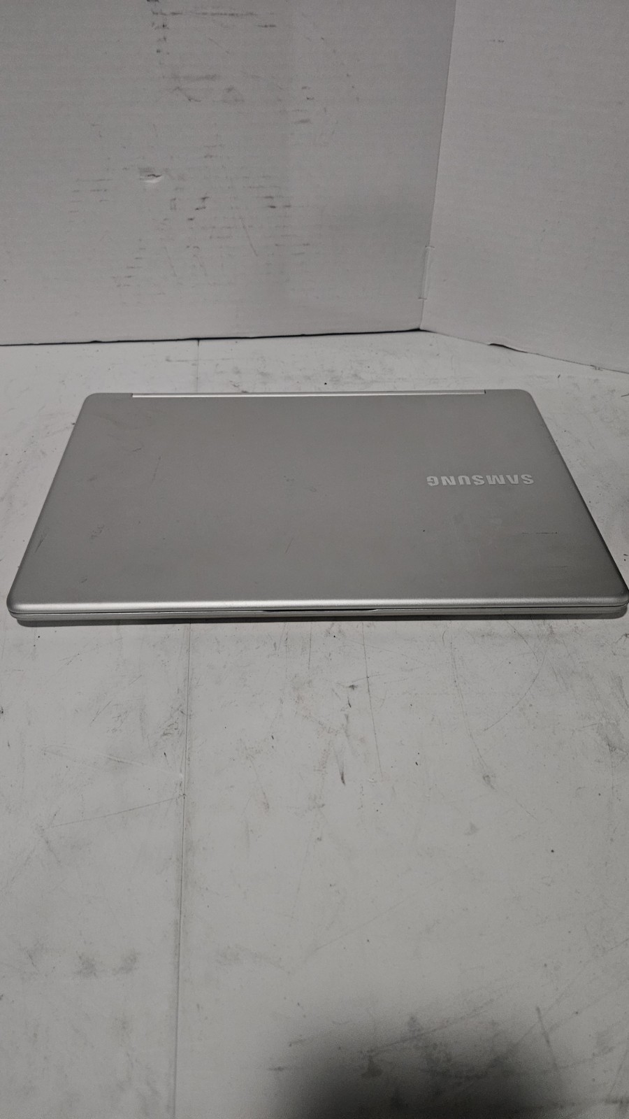Samsung Notebook 7 Spin NP740U5L-Y02US 15.6” Touch i7 12GB 1TB 940MX Win10