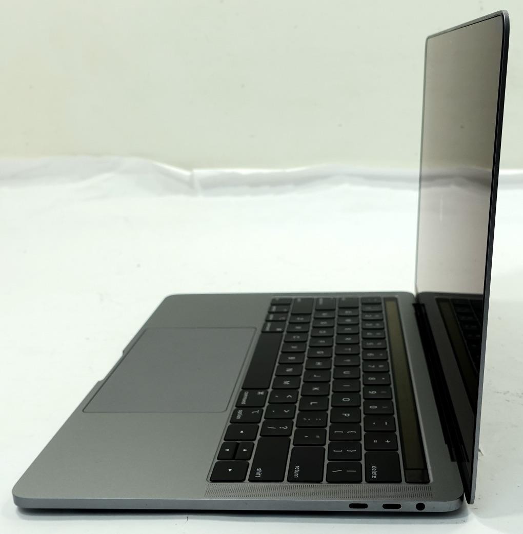 Apple MacBook Pro 2018 A1989 13.3″ Retina i5-8259U 2.3GHz 8GB 256GB Laptop