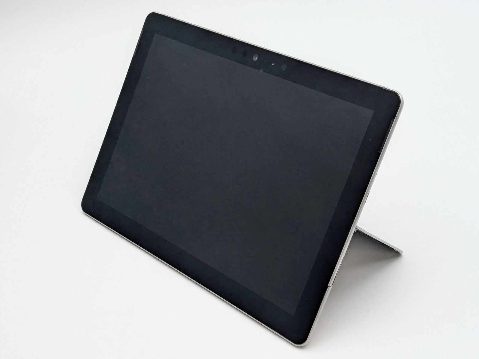 Microsoft Surface Go 1824 10.6 1800 x 1200 Touch PENTIUM 4415Y 4GB W10P *READ*