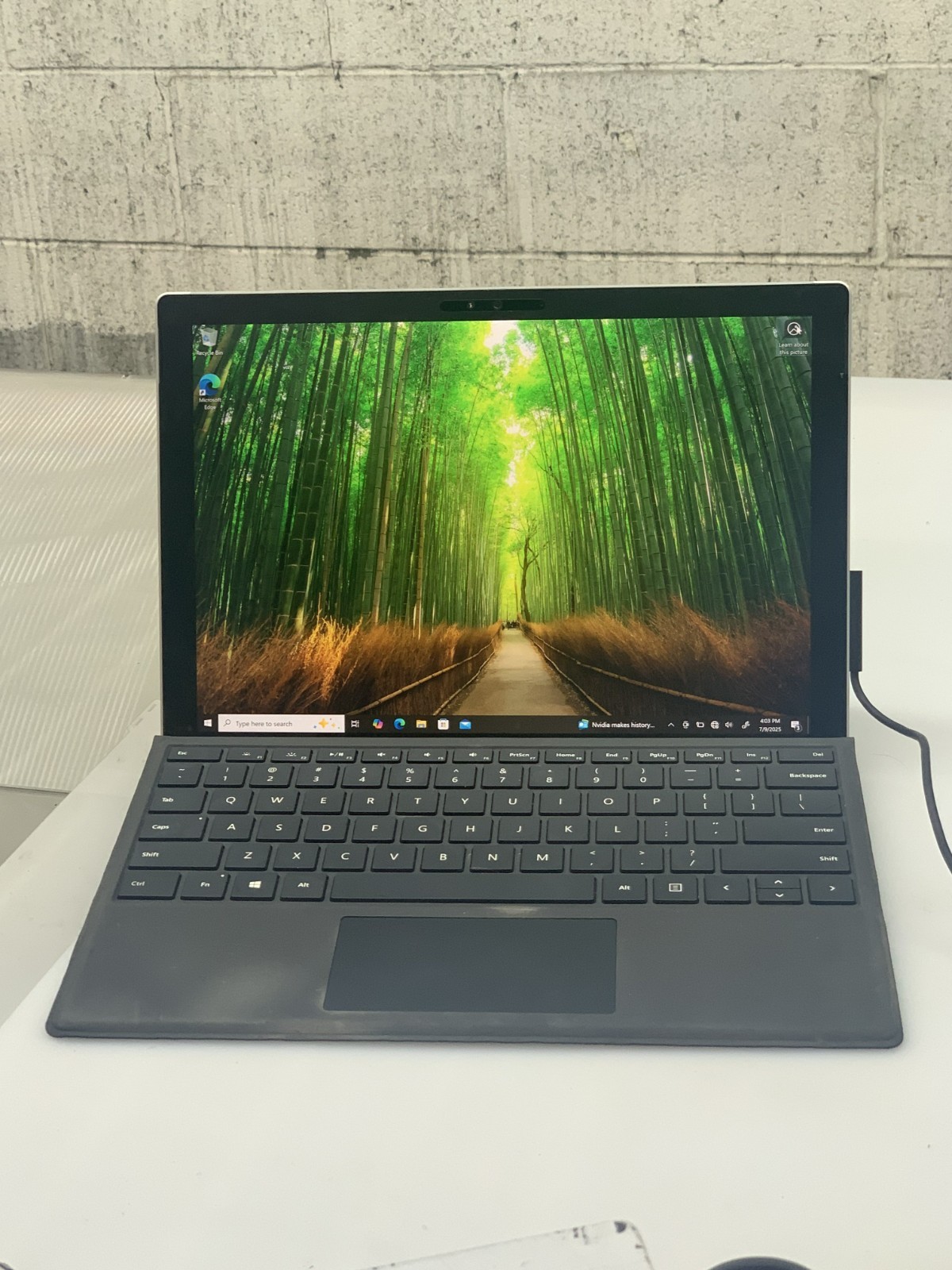 MICROSOFT SURFACE 1724 i5-6300U@2.40GHZ 16GB RAM 256GB NVME W10P W/AC TOUCH*READ